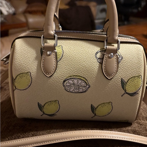 Coach Lemon Mini Rowan - Picture 2 of 3